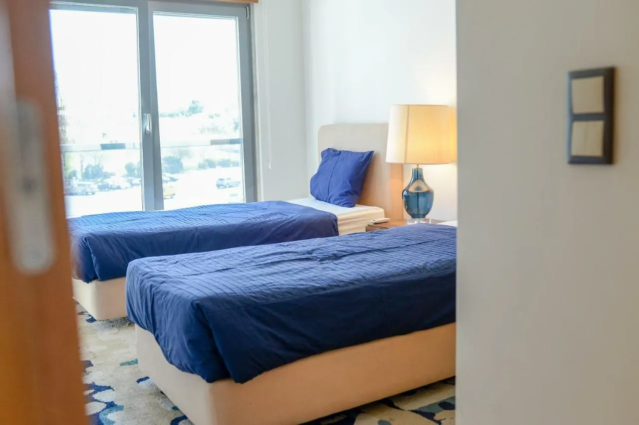 Lisbon White Cozy Apartment Portugal